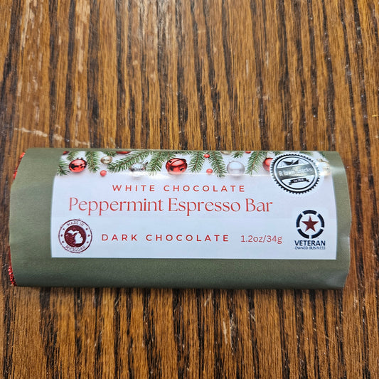 Case of Duo Espresso bars (Dark chocolate with White Peppermint on top)